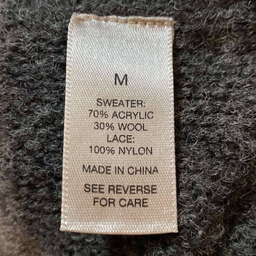 BKE Patchwork Sweater Vest Size M - Picture 7 of 7